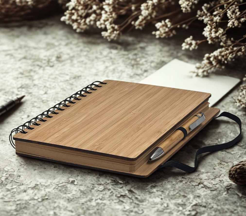 Bamboo Diary with pen A5 | Eco-friendly | Sustainable | Natural pages | Vegan | 190 pages 80 GSM | - Near to Nature